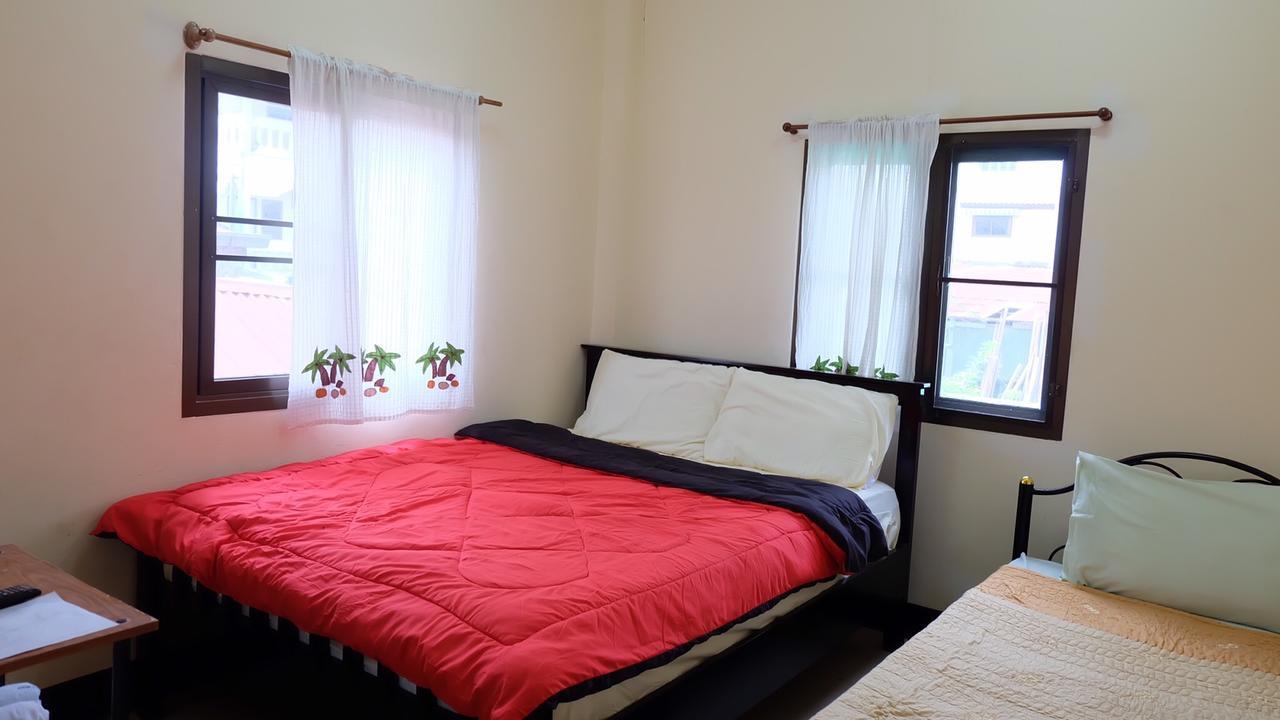 Benya Guest House Phimai Екстериор снимка